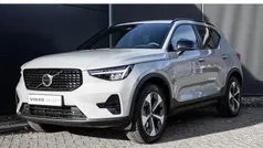 Grijs Gebruikt 2025 Volvo XC40 Plus SUV | € 43.950 (Eerlijke prijs)