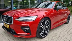 Oranje Gebruikt 2019 Volvo S60 R-Design Sedan | € 29.990 (Eerlijke prijs)