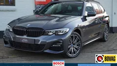 Gebruikt 2022 BMW 330e Executive Stationwagen | € 38.749 (Eerlijke prijs)