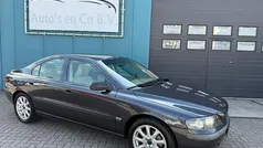 Grijs Gebruikt 2002 Volvo S60 Sedan | € 3.850 (Eerlijke prijs)