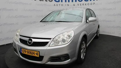 Grijs Gebruikt 2009 Opel Vectra Business Sedan | € 2.190 (Eerlijke prijs)