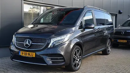 Occasion 2021 Mercedes V300 Avantgarde MPV | € 49.950 (Super prijs)