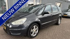 Grijs Gebruikt 2009 Ford S-MAX S MPV | € 2.450 (Goede deal)