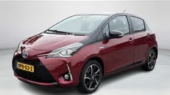 Gebruikt 2017 Toyota Yaris Hybrid Hatchback | € 16.950 (Eerlijke prijs)