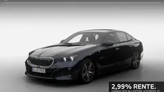 M carbomschwarz metallic (zwart metallic) Nieuw 2025 BMW i5 M Sport Sedan | € 92.796 (Eerlijke prijs)