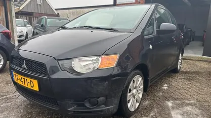 Zwart Occasion 2012 Mitsubishi Colt Hatchback | € 3.450 (Eerlijke prijs)