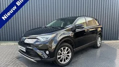 Zwart Gebruikt 2017 Toyota RAV4 Executive SUV | € 23.950 (Eerlijke prijs)
