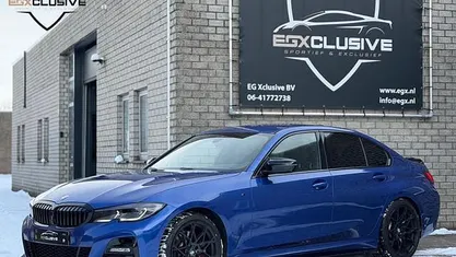 Blauw (metallic) Occasion 2021 BMW 330 M Sport Sedan | € 33.950 (Eerlijke prijs)