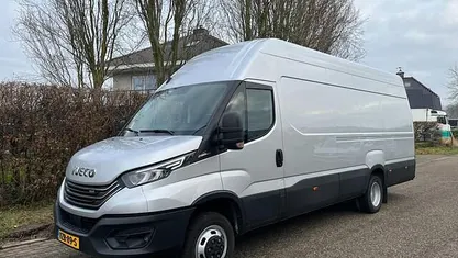 Occasion Iveco Daily 176 PK (129 kW) 2023 Grijs Van