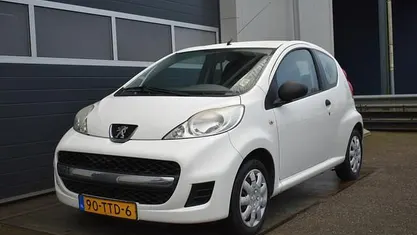 Occasion Peugeot 107 68 PK (50 kW) 2010 Wit Hatchback