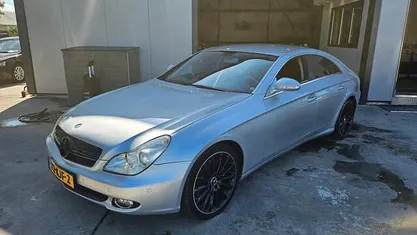 Occasion Mercedes CLS500 306 PK (225 kW) 2005 Grijs Sedan