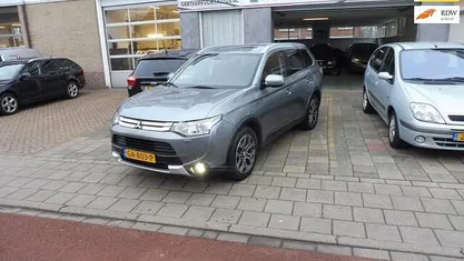 Occasion 2015 Mitsubishi Outlander Instyle SUV | € 15.500 (Eerlijke prijs)