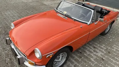 Oranje Gebruikt 1973 MG B Cabriolet | € 6.500