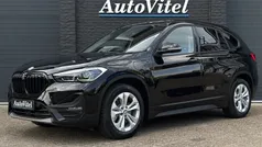 Zwart Gebruikt 2021 BMW X1 Advantage SUV | € 30.945 (Eerlijke prijs)