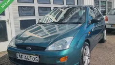 Blauw Gebruikt 1999 Ford Focus Stationwagen | € 1.250 (Eerlijke prijs)
