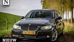 Zwart Gebruikt 2008 BMW 325 Executive Sedan | € 5.290 (Goede deal)