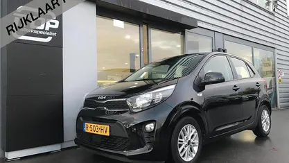Zwart Gebruikt 2022 Kia Picanto Hatchback | € 13.950 (Eerlijke prijs)