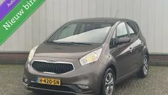 Bruin Gebruikt 2015 Kia Venga Hatchback | € 10.995 (Eerlijke prijs)