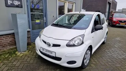 Occasion Toyota Aygo 2011 Wit Hatchback