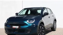 Blauw Nieuw 2025 Fiat 600 Urban SUV | € 28.900 (Goede deal)