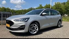 Grijs Gebruikt 2022 Ford Focus Stationwagen | € 16.995 (Eerlijke prijs)