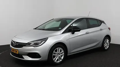 Grijs Gebruikt 2021 Opel Astra Business Edition Hatchback | € 14.440 (Eerlijke prijs)