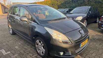 Occasion 2011 Peugeot 5008 MPV | € 1.850 (Super prijs)