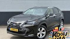 Zwart Gebruikt 2015 Lexus NX300h President Line SUV | € 23.950 (Goede deal)