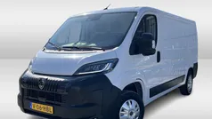 Wit Gebruikt 2024 Peugeot Boxer S Van | € 24.925 (Eerlijke prijs)