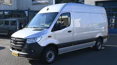 Zilver Gebruikt 2023 Mercedes Sprinter Van | € 33.950 (Goede deal)