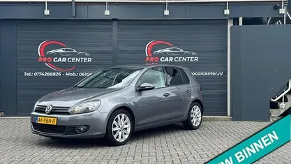 Grijs Gebruikt 2011 VW Golf VI Highline Hatchback | € 4.999 (Super prijs)