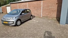Gebruikt 2014 VW up! move up! Hatchback | € 6.445 (Eerlijke prijs)