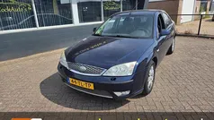 Blauw, metallic lak Gebruikt 2006 Ford Mondeo Platinum Sedan | € 1.440 (Super prijs)