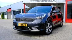 Grijs Gebruikt 2017 Kia Niro First Edition SUV | € 11.950 (Eerlijke prijs)