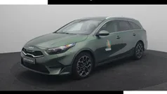 Groen Gebruikt 2024 Kia Ceed Stationwagen | € 32.940 (Eerlijke prijs)