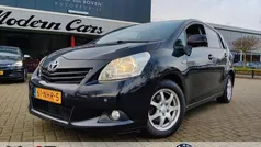 Zwart Gebruikt 2010 Toyota Verso Business Edition MPV | € 10.495 (Eerlijke prijs)