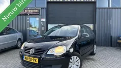 Zwart Gebruikt 2008 VW Polo Hatchback | € 2.250 (Eerlijke prijs)