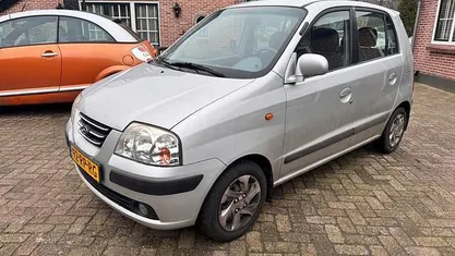 Occasion Hyundai Atos Dynamiq 59 PK (43 kW) 2005 Grijs Hatchback