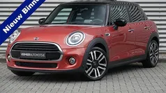 Rood Gebruikt 2020 Mini Cooper Hatchback | € 23.900 (Eerlijke prijs)