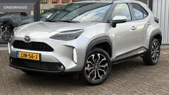 Gebruikt 2025 Toyota Yaris Cross SUV | € 30.900 (Eerlijke prijs)