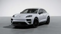 Gebruikt 2025 Porsche Macan Turbo SUV | € 157.900 (Eerlijke prijs)