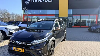 Occasion Dacia Jogger Extreme 141 PK (103 kW) 2024 Zwart MPV