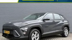 Grijs metallic Gebruikt 2024 Hyundai Kona Comfort SUV | € 30.785 (Eerlijke prijs)