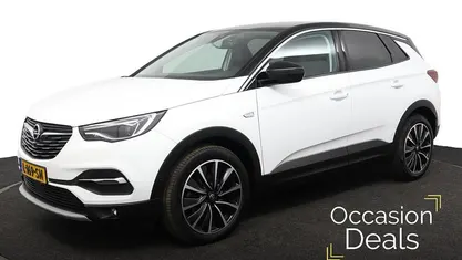 Wit Occasion 2021 Opel Grandland X Business Elegance SUV | € 20.945 (Eerlijke prijs)