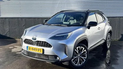 (2vu) Occasion 2022 Toyota Yaris Cross Executive SUV | € 27.400 (Eerlijke prijs)