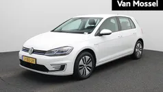 Wit Gebruikt 2020 VW e-Golf Hatchback | € 13.400 (Eerlijke prijs)