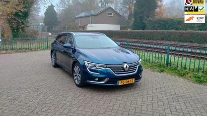 Blauw Gebruikt 2017 Renault Talisman Intens Stationwagen | € 15.950 (Eerlijke prijs)