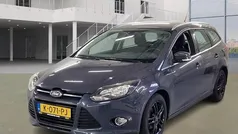 Paars Gebruikt 2012 Ford Focus Trend Stationwagen | € 3.799 (Eerlijke prijs)