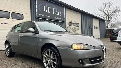 Grijs Occasion 2008 Alfa Romeo 147 Progression Hatchback | € 1.950 (Eerlijke prijs)