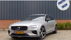 Gebruikt 2025 Volvo V60 Plus Stationwagen | € 49.950 (Eerlijke prijs)